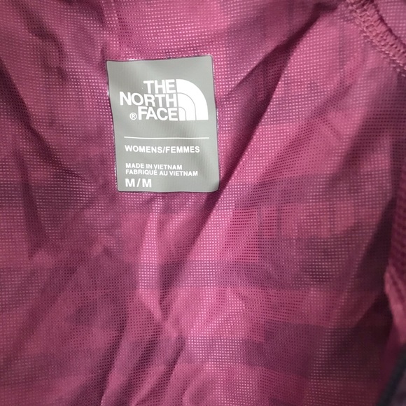NWOT North Face Patterned Vest - Picture 3 of 4